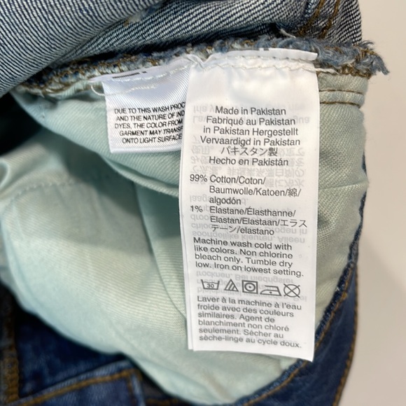 J.Crew Women's Denim Shorts Blue Medium Wash AL582 Size 29 NEW - Picture 13 of 14